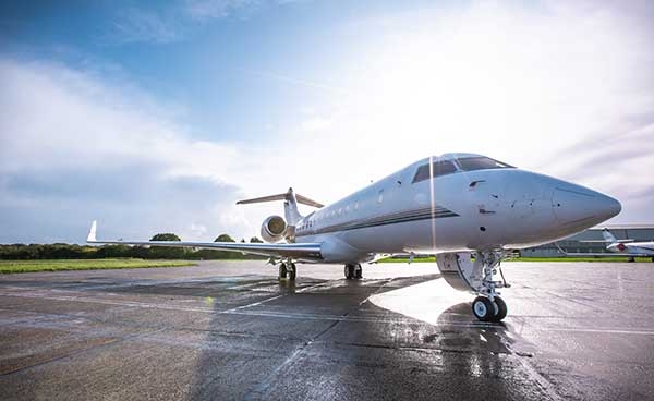 Air Charter Service partners with ‘time expert’ on new private jet experiences