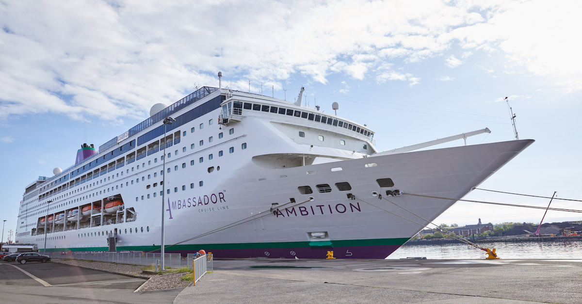 AmbitionDockedPortofTynejpg AmbitionDockedPortofTynejpg