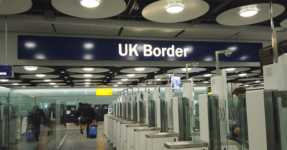 Use Of EGates For UK Entry Expanded To 10 And 11 year olds News