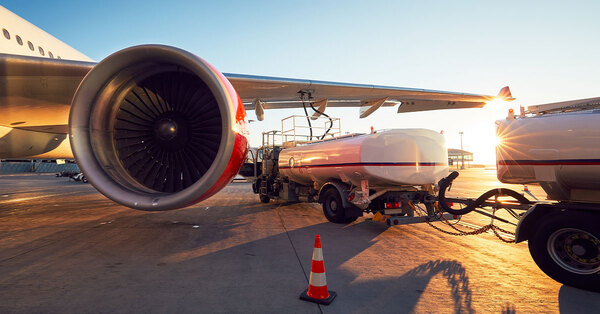 Tui and easyJet follow Jet2 with &lsquo;no surcharge&rsquo; pledges