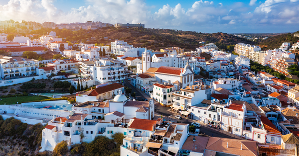 Albufeira ‘unanimously approves’ code of conduct 'to prevent abusive behaviour'