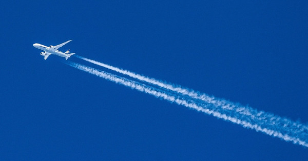 CO2 emissions from UK-departing flights forecast to exceed 2019 levels this year