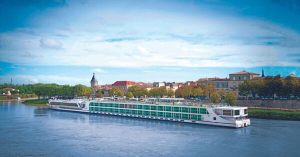 Double agent reward points offered in Scenic and Emerald wave incentive