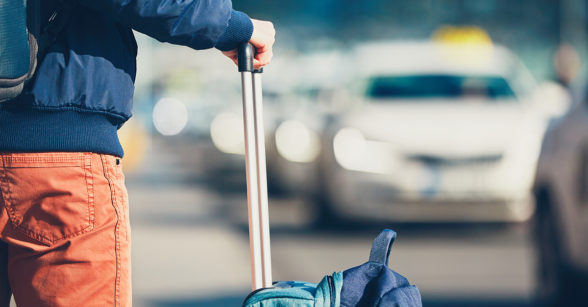 shutterstockairporttransferjpg