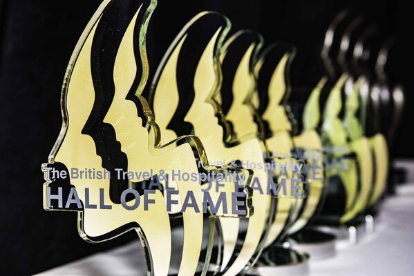 1440f6f57c3f627b3f0fe4ad189371e6_180430-175249-BritishTravelHospitalityHallOfFame