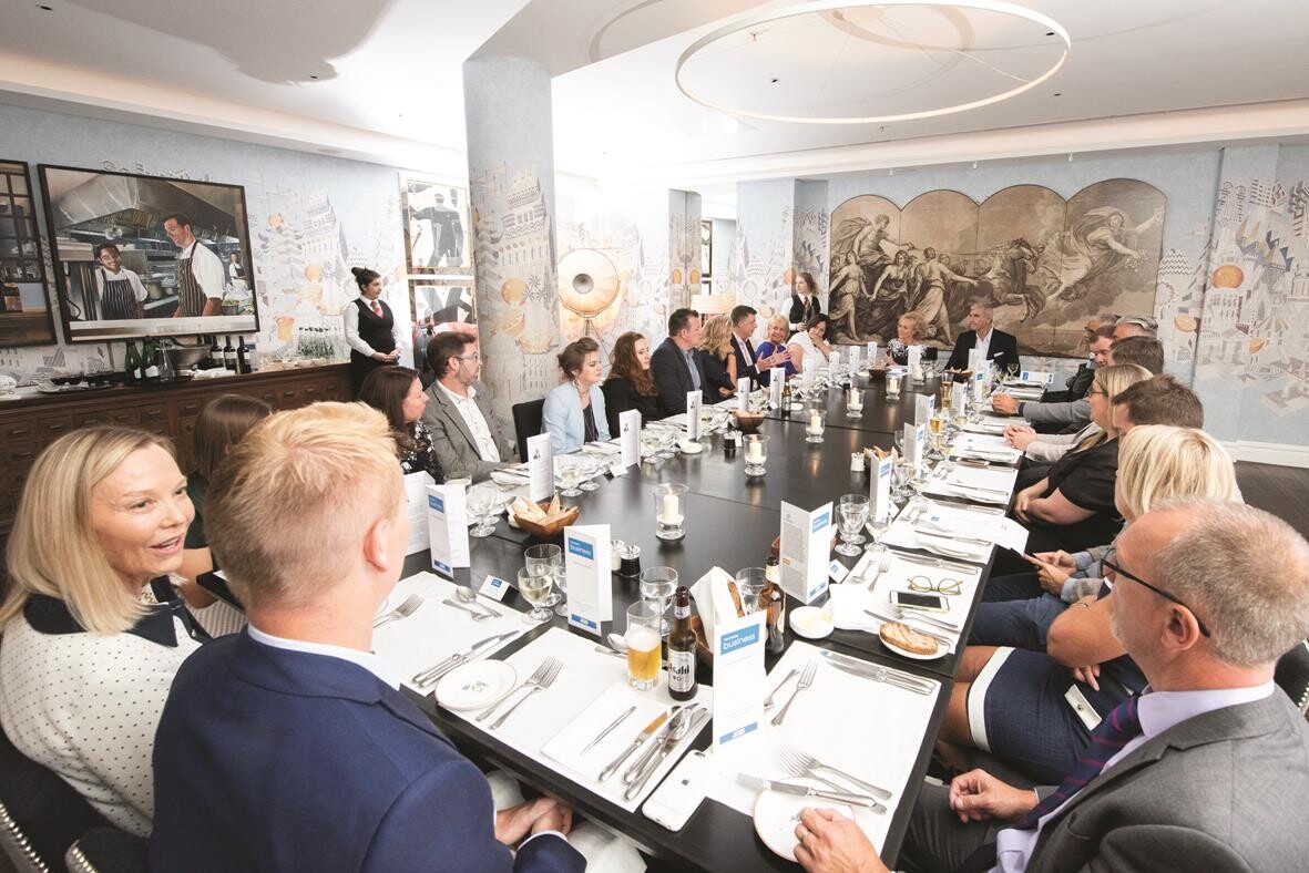 d03b6d3d82d358ae12be9a61916c6238_180614-194958-TW-executive-dinner-Azamara