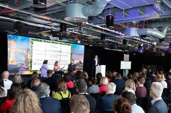 37b1b3a36248a3cf9ce6e29639e373de_231130-101455-TravelWeeklySustainabilitySummit-Copy
