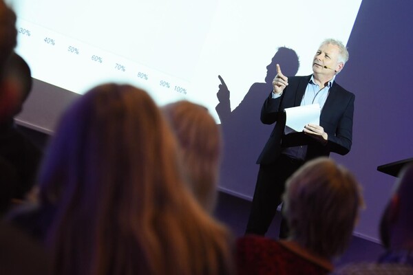6837b6cf307f2102b200a3efbb9622fd_161120-102045-CLIA_River_Cruise_Conference-3