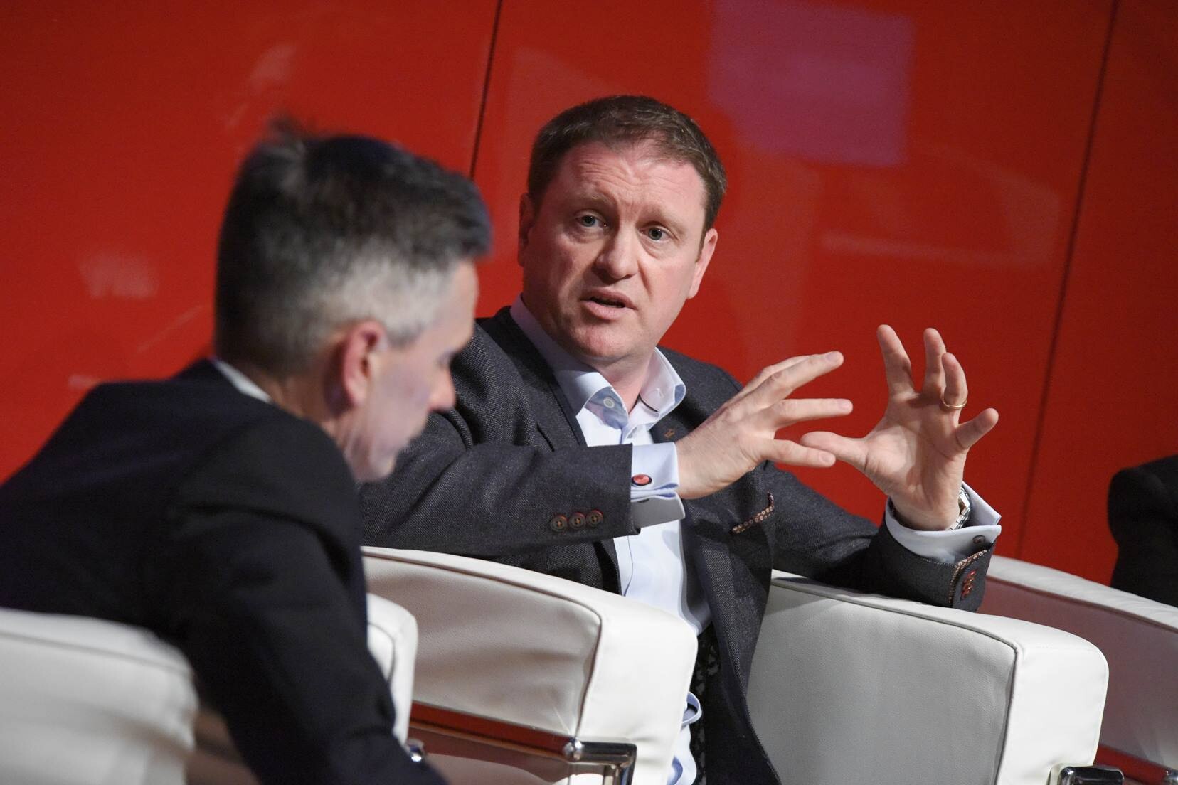 160504-100601-Barclays_Travel_Forum_2016.jpg
