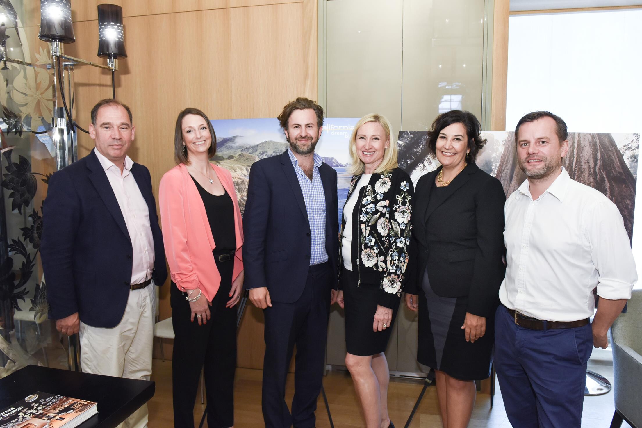 Symposium_guest tour operators w. Meribeth Parker LUXX and Lynn Carpenter Visit California (Copy).jpg