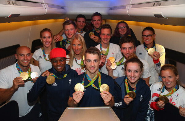 7e3afab534cc1f6dac95be24eebf2be9_britishairways_216861669221600