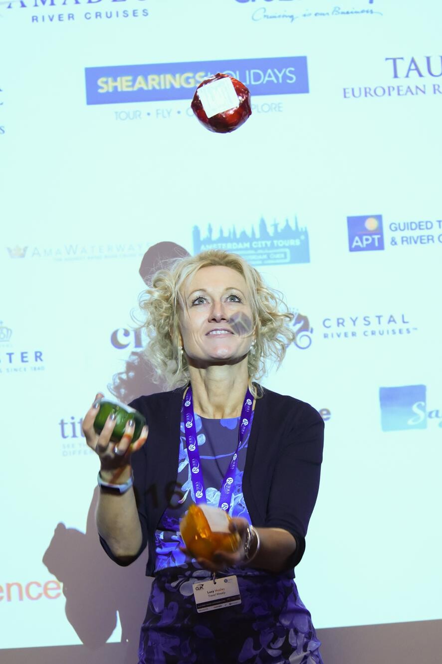 1b20e4ffddbf2b251b6e5aff2dd76557_161120-140904-LIA_River_Cruise_Conference
