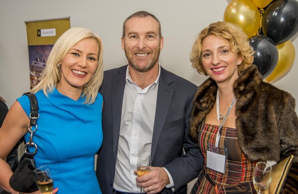 8146acb9ace5890abbc78308409edf5f_Christmas-Party_34