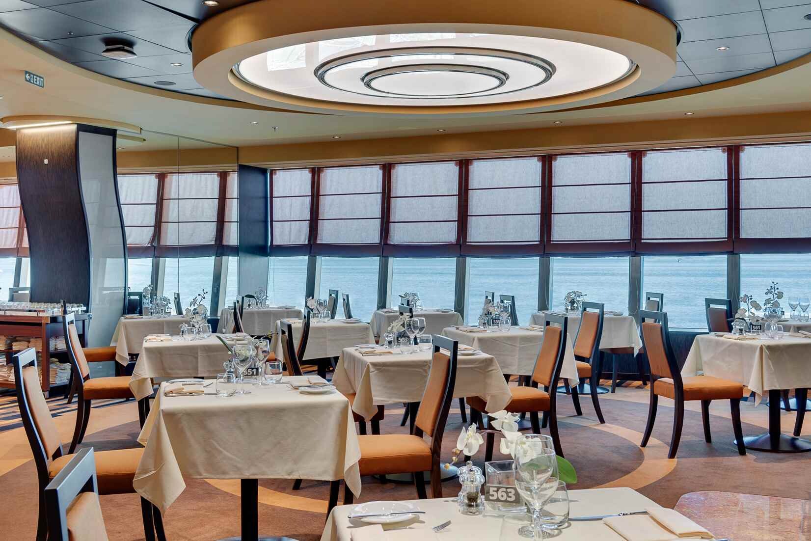 d466d767054b475747541ea13b6be481_Restaurant-Panoramico