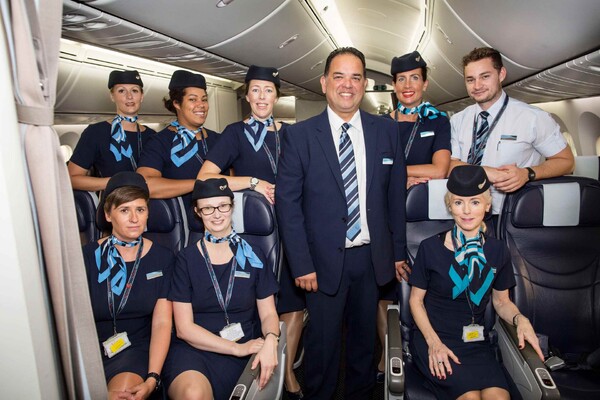 92d8475b59ee7c763319c998db916cf2_Nick-Longman-cabin-crew-3