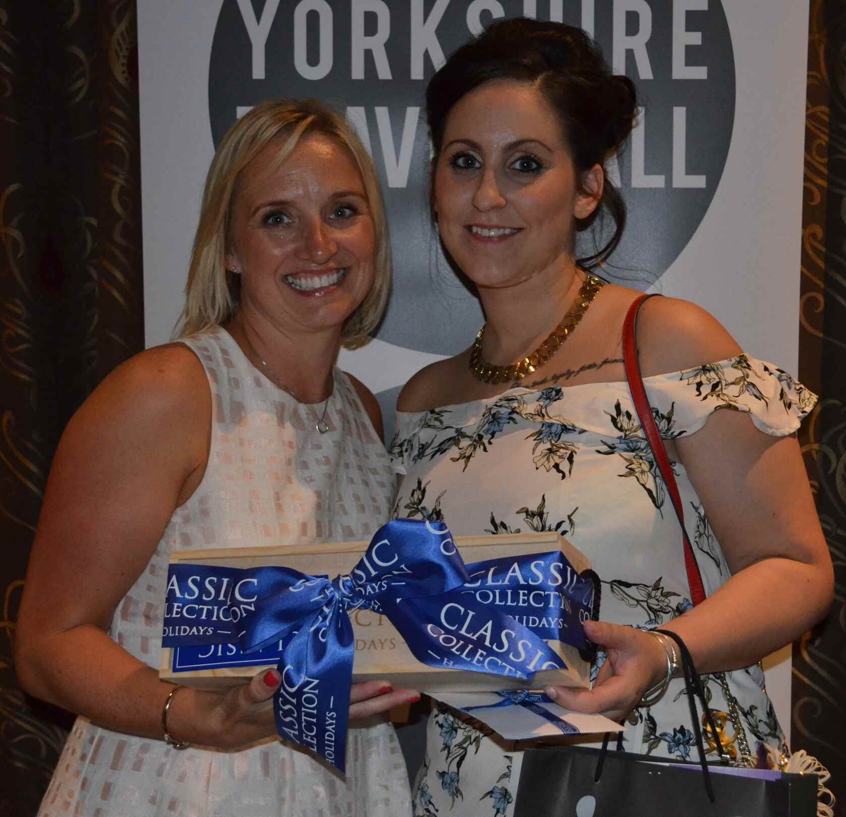 435e22f192e1c32c61c2379b5f6615fd_Yorkshire-Ball-28
