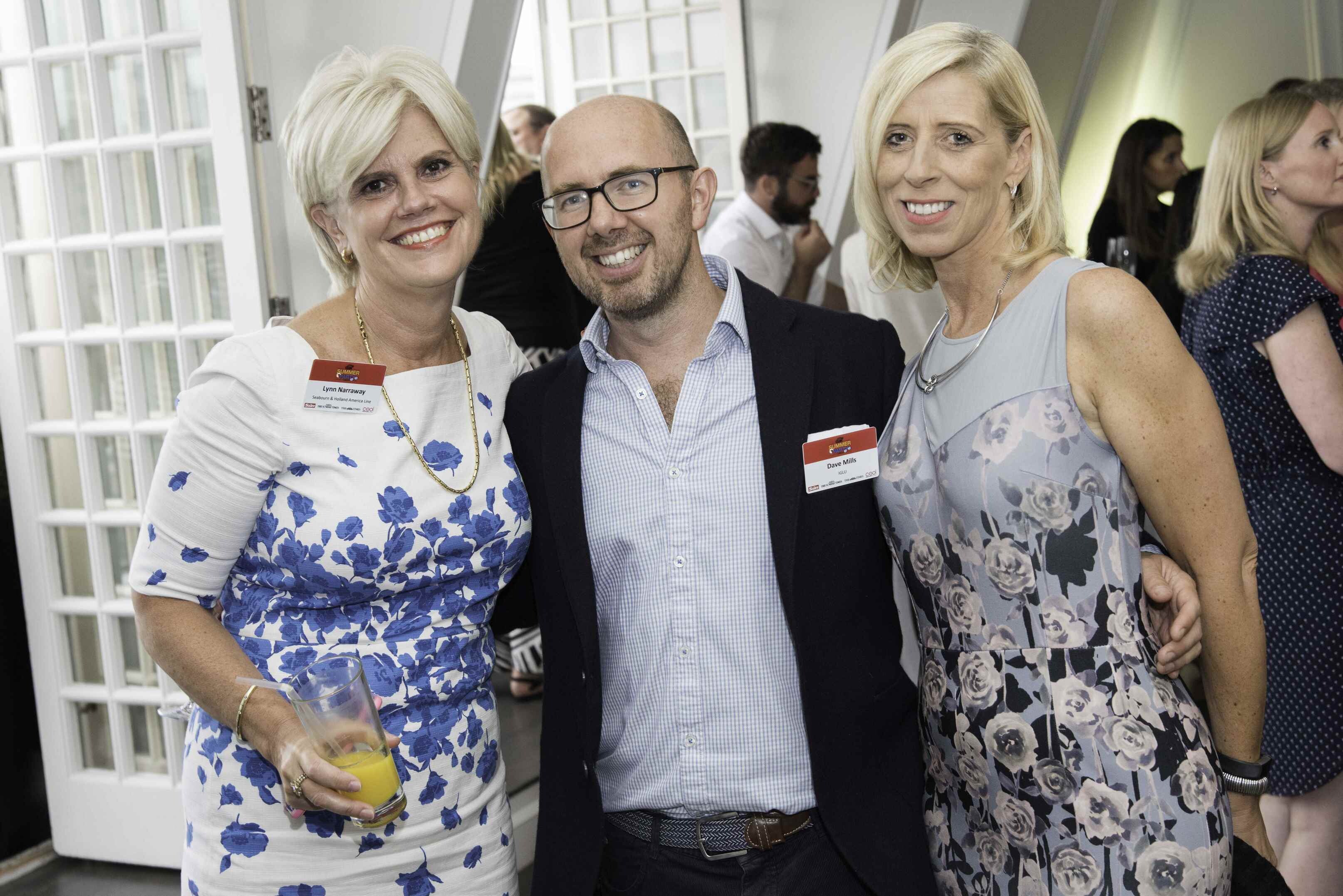 e8c7f2473e0aebfbeddedfa589318d98_170726-190137-CLIA_summer_party-2