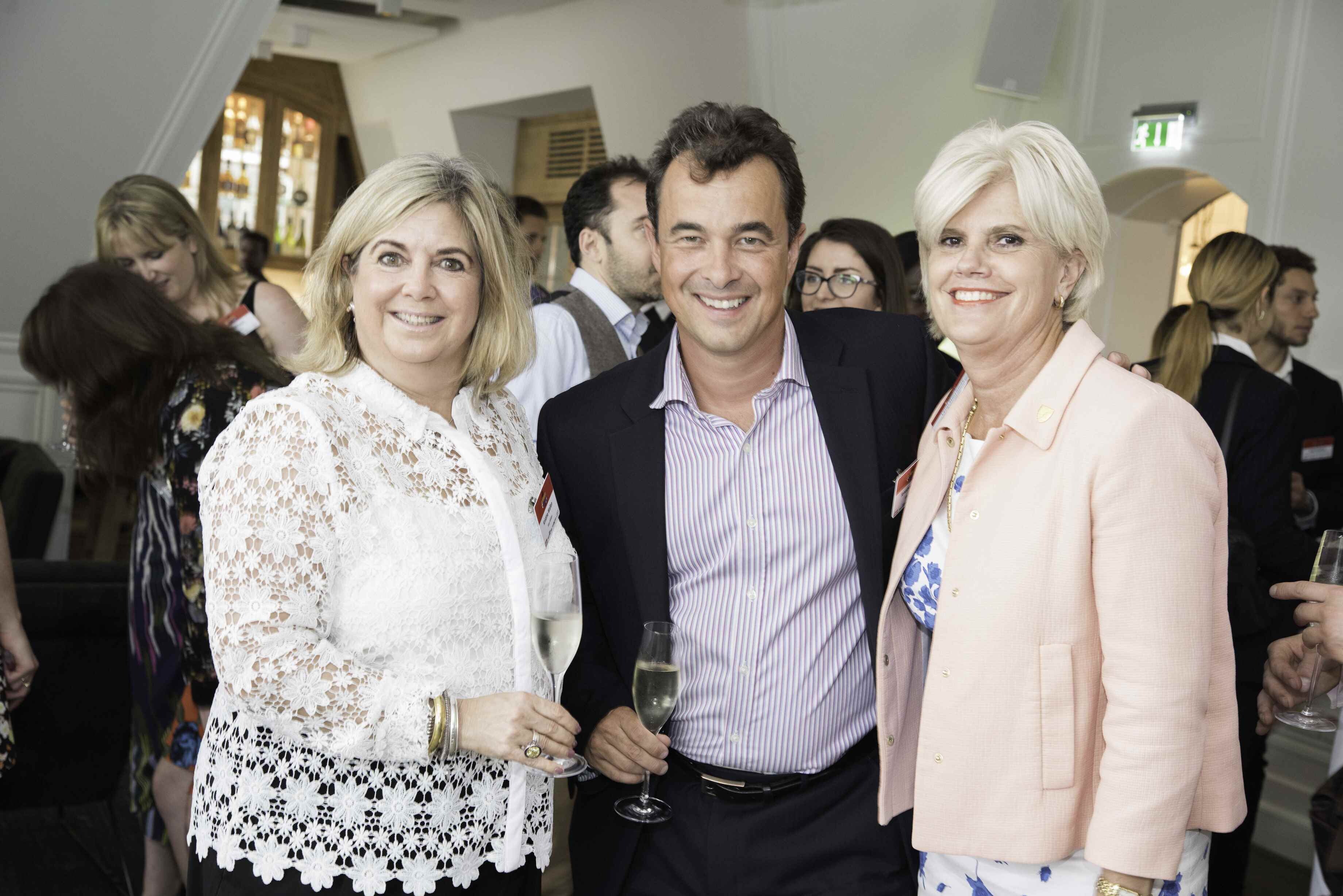 3a7cf21a86875515e5671c6274c0617f_170726-181903-CLIA_summer_party
