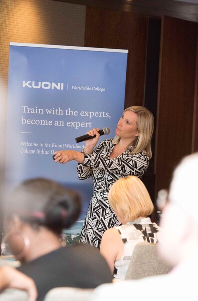 7074a8c72379a9354ce80138381d0452_170731-183604-Kuoni