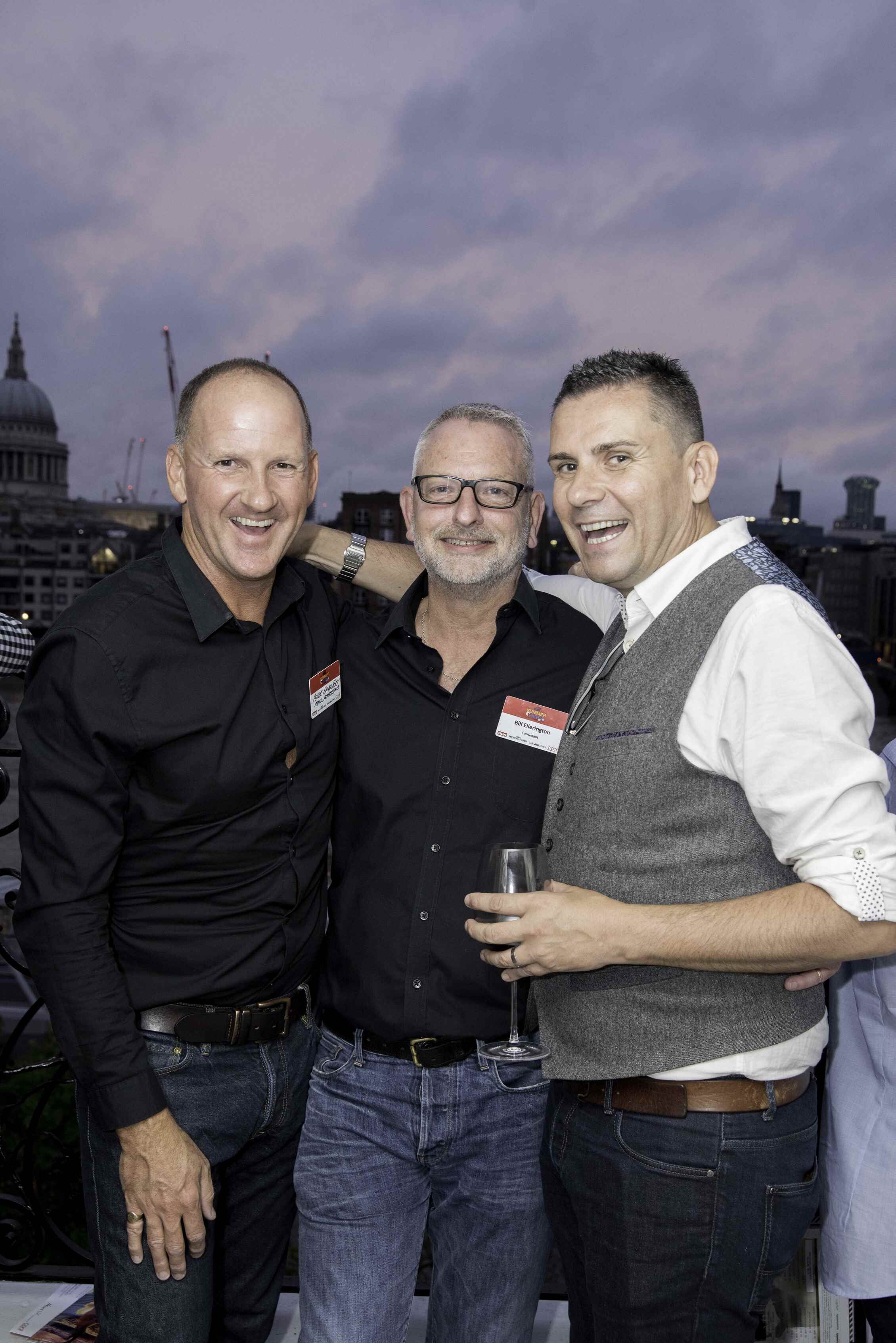 ea589008eeb86c71303458ecf06aefe5_170726-205929-CLIA_summer_party-2