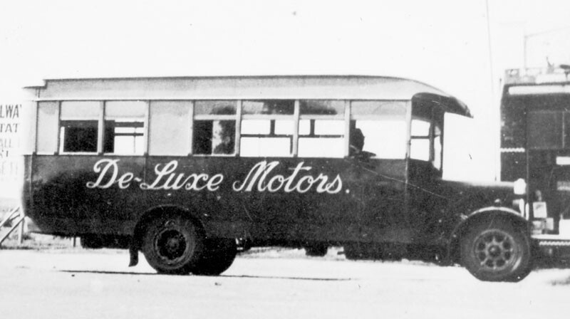 0bd8e3eb133273b0f68cf9a356fec869_11927-Bus