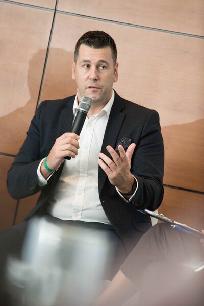 678108ef5fc07593fb5fda2b2580ac65_170930-101652-TodayTomorrowTogether-2