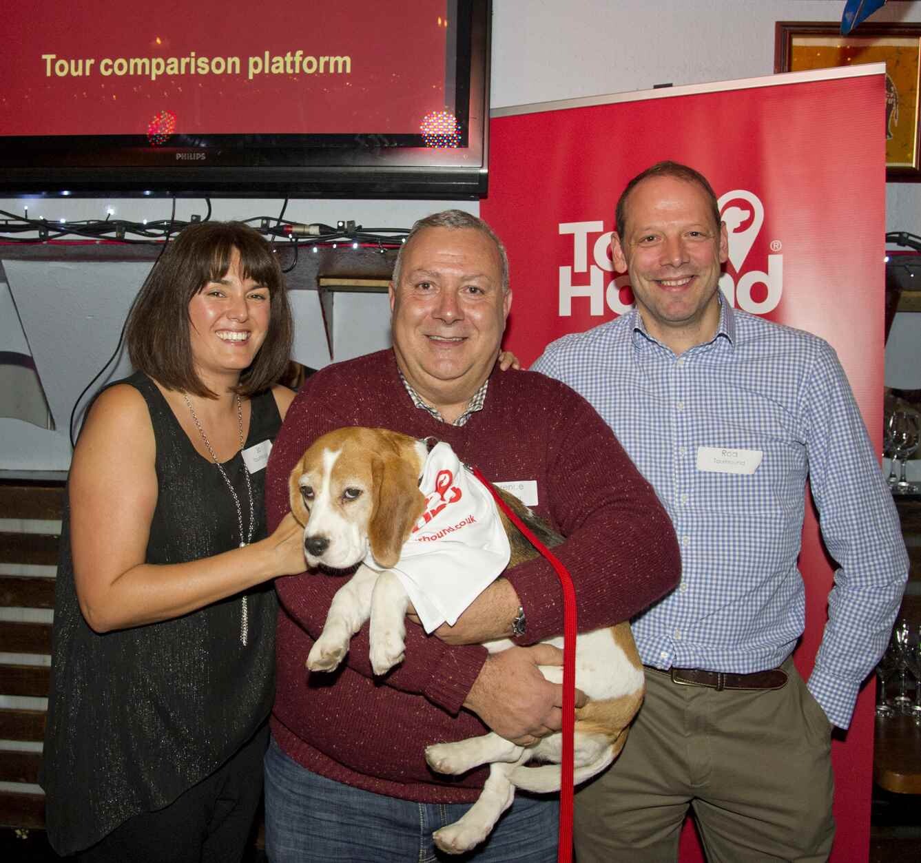 348efdfc385093705b41f42da2b0b64c_Tour_Hound_167