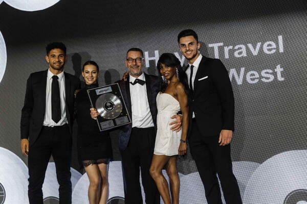 565e40ff9fa859a27499dceeb5671289_Jet2holidays-Best-Performing-Travel-Agency-Chain-11-24-branches-Hays-Travel-North-West