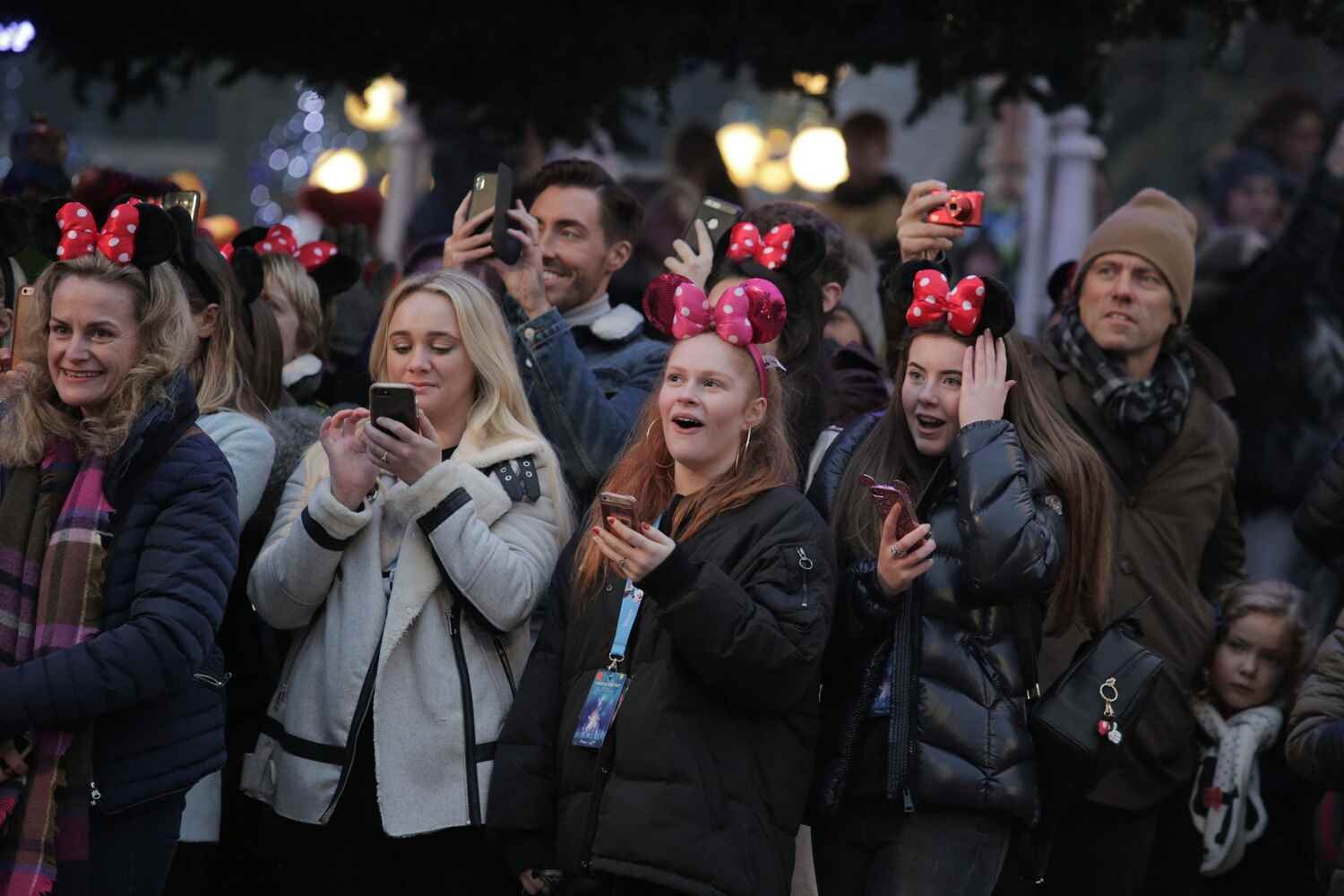 88be06bc9f1ab8bc6b8f31c7afaeb0ee_BA-Flying-Start-Disneyland-Paris-Magical-Day-Out-Dec-2017-0000282