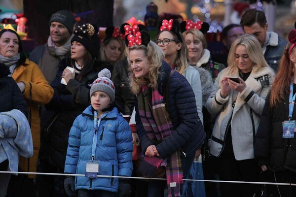 f2f48540370b2f578f38624642ff65d6_BA-Flying-Start-Disneyland-Paris-Magical-Day-Out-Dec-2017-0000338
