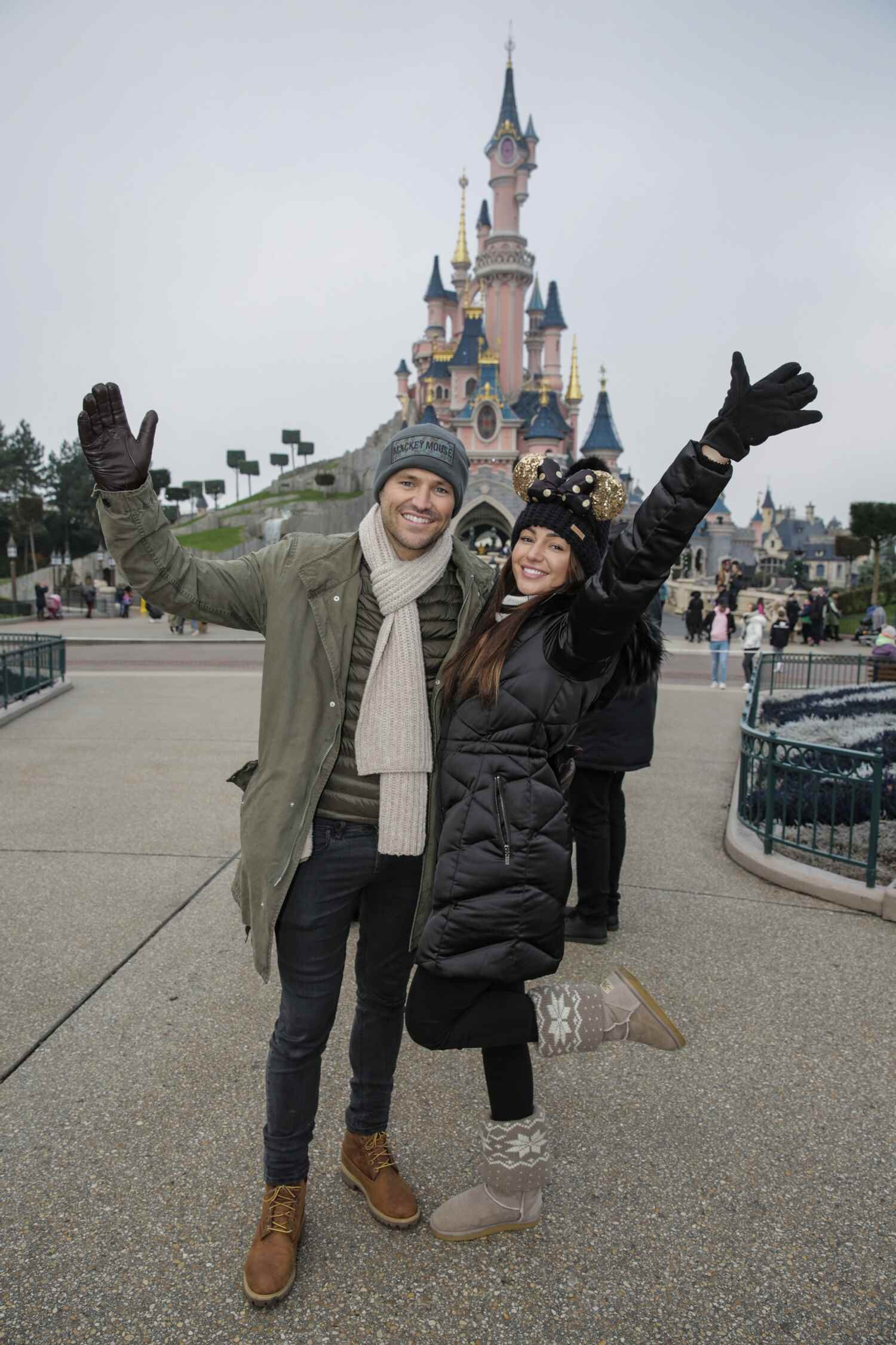 3a88208196efca57d11d8f260e951ba4_BA-Flying-Start-Disneyland-Paris-Magical-Day-Out-Dec-2017-0000171