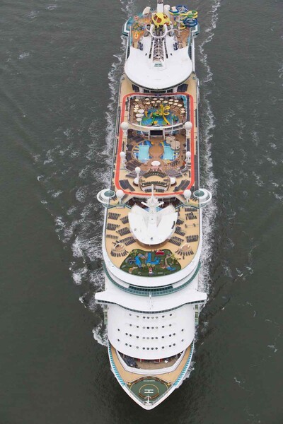 7bc7efee9b218e188820ae2e9ca687cd_Royal-Caribbeans-Independence-of-the-Seas-arrived-today-at-her-new-home-in-Southampton-following-a-multi-million-pound-makeover-2