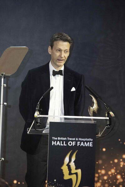 b3934e7f339bb33bed165da7ea200343_180430-230320-BritishTravelHospitalityHallOfFame-2