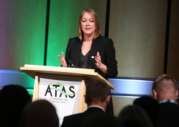 91b23c0fd841582884121cbdba1cf53b_DMasxAMWkAYjfxO