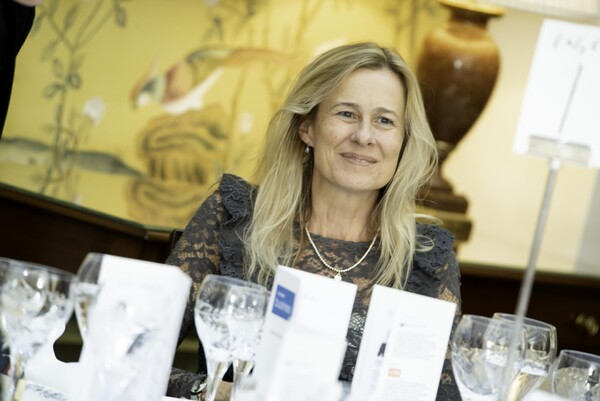 d1acb7681067725c75df290a1f561185_180928-141526-TWMatureTravellerLunch-2