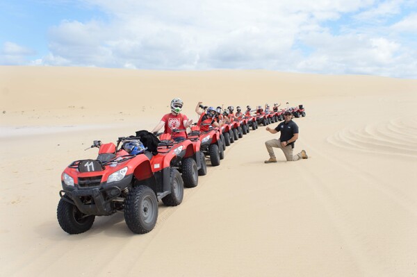 5f45ad01572db0f06f23429e273453ec_Sand-Dune-Adventure-Tours-Port-Stephens-1