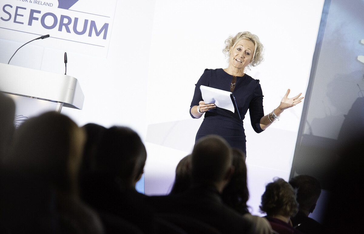 d776e940a1ce6162761df35c7d55ae93_181219-060105-cruiseforum