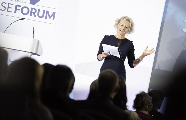d776e940a1ce6162761df35c7d55ae93_181219-060105-cruiseforum