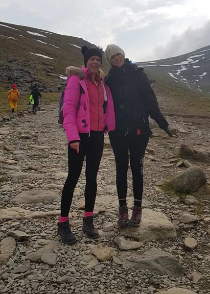 68b900f572deb41f08da2a52c3f795bf_Snowdon-Vanessa-and-Jo