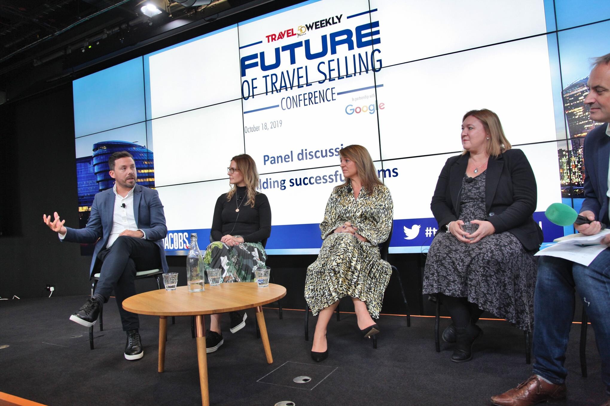 d5ea8708ccaac07bcbfaaff5b695ffa6_20191019-tw_futureoftravelselling-0601_48934239781_o