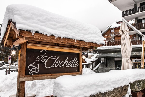 eafea6de0fe52a84f1dc578cb22529fe_Connections-Meetings-Courmayeur-2019-23-Copy