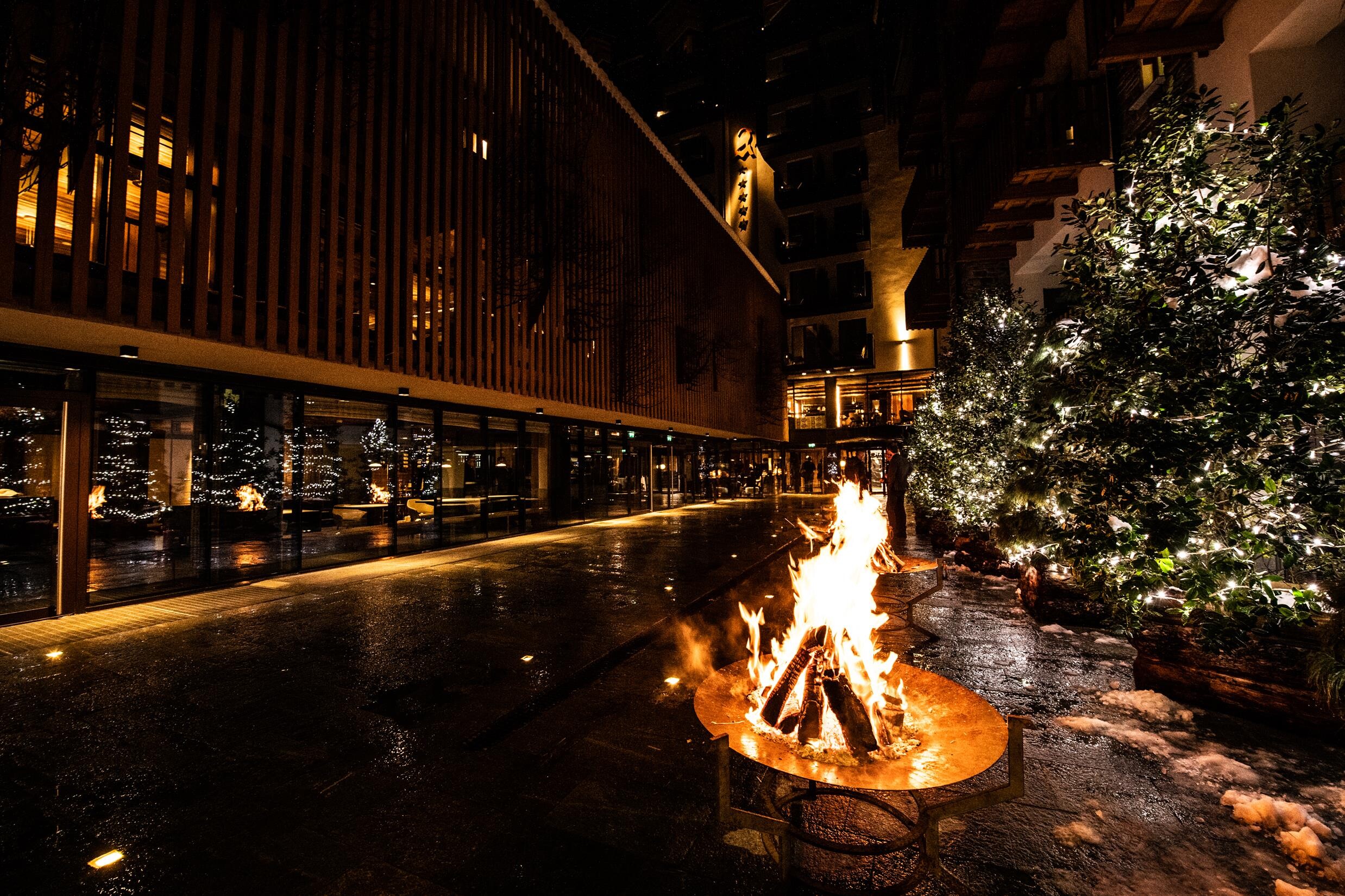 012a6c6dc75b90c903eefb0d981eb1f0_Connections-Meetings-Courmayeur-2019-1-Copy