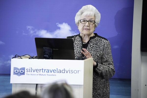 0df6896e0eec9cee0e5272afa31b5c22_200129-101436-SilverTravel-Copy
