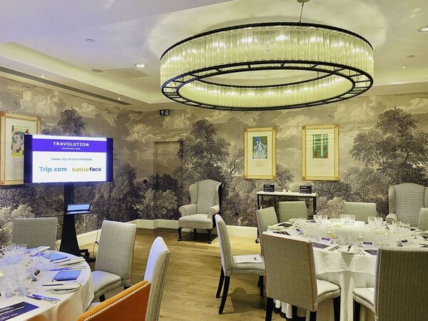 124858ac20fdadbef56ba0ef1c93f5ed_210727-190652-TravolutionDigitalMastersDinner