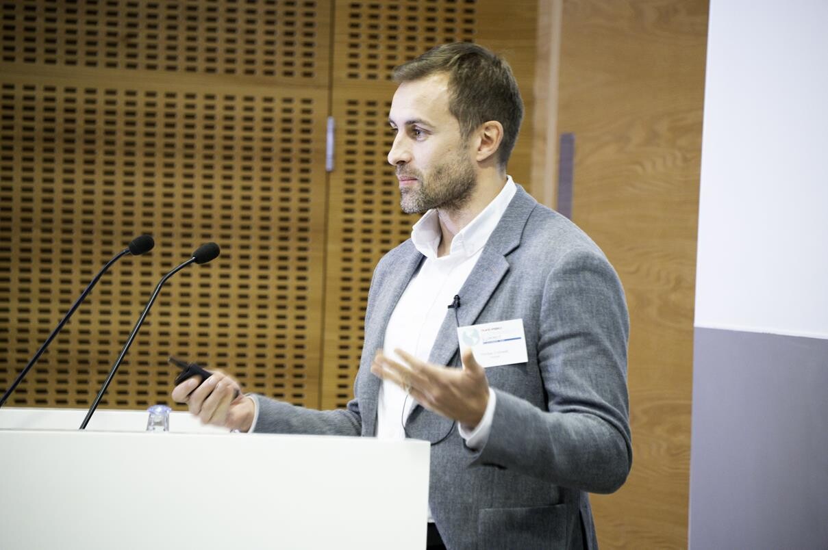 acd7563303888eb71d8bcfd51e79b80a_211124-114249-SustainabilitySummit-Copy