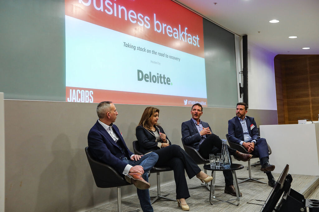 7580bd6ecd227cd7626014e5fb48ebc0_TravelWeekly_DeloitteBusinessBreakfast_55