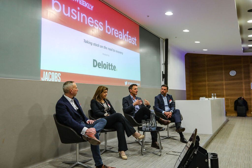 ee21f6f4feb0c13f07299b1cf59a76cd_TravelWeekly_DeloitteBusinessBreakfast_54