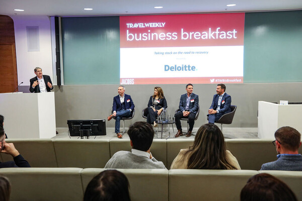 3a1a22281097bd5b21623f1cc3a93ef9_TravelWeekly_DeloitteBusinessBreakfast_73