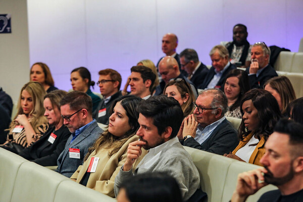 8d380a013f8b82fcd475f66f5a47e96b_TravelWeekly_DeloitteBusinessBreakfast_57