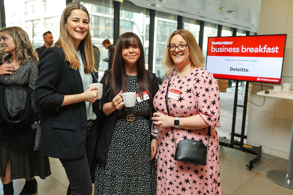 c0d060dd87757e77daaa0b31173af28e_TravelWeekly_DeloitteBusinessBreakfast_27